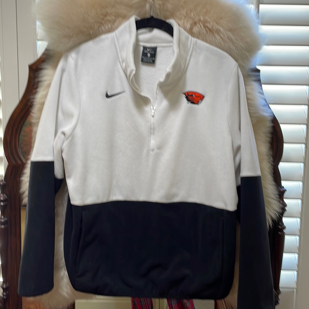 Nike fleece pullover